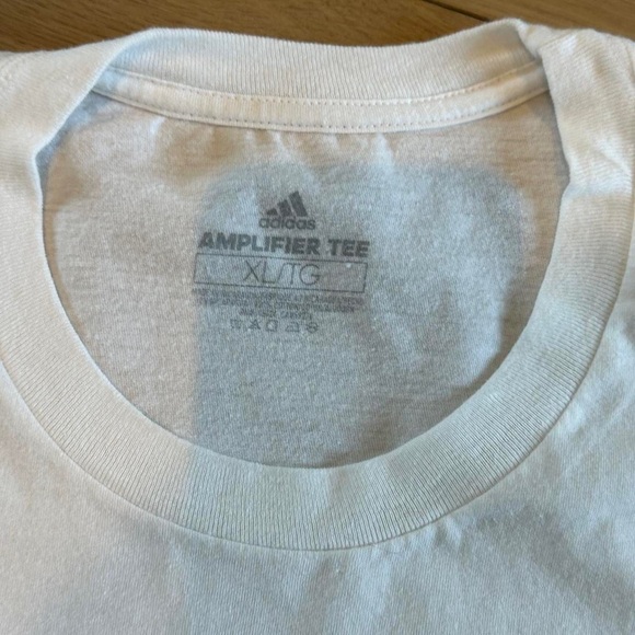 Adidas shirt - Picture 2 of 3